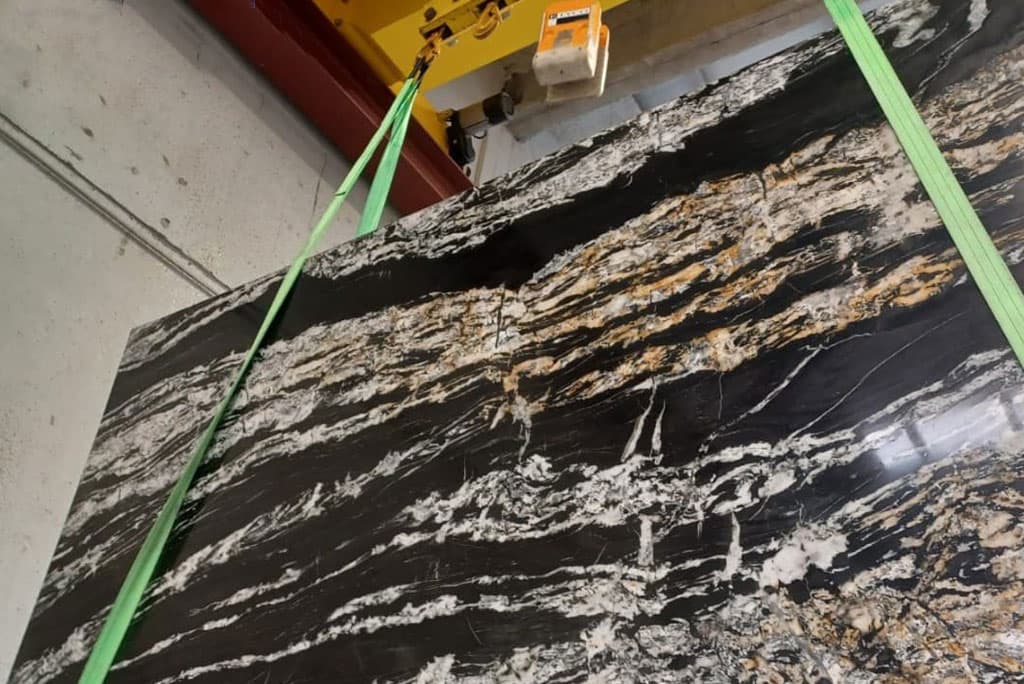 Lápidas y panteones en marmolería en Melide